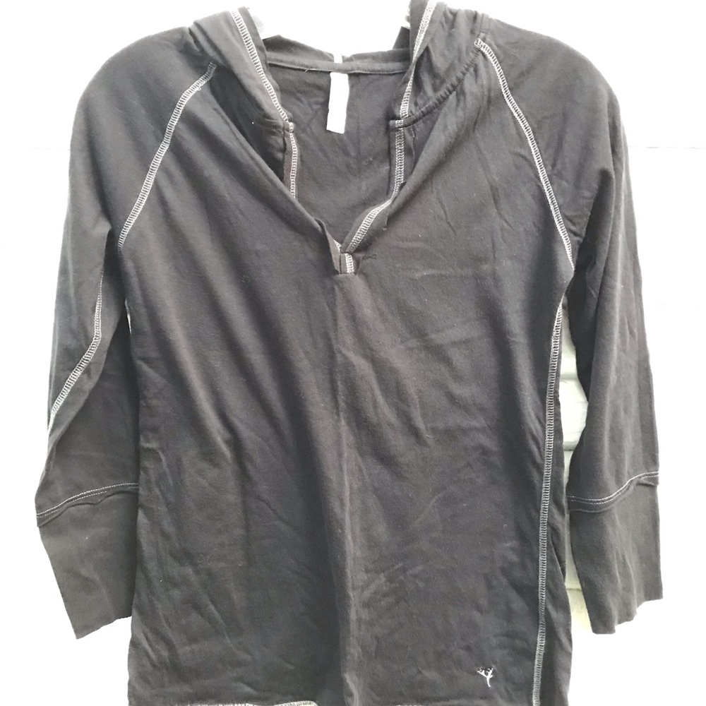 Mystree black 3/4 sleeve lite hoodie, size M